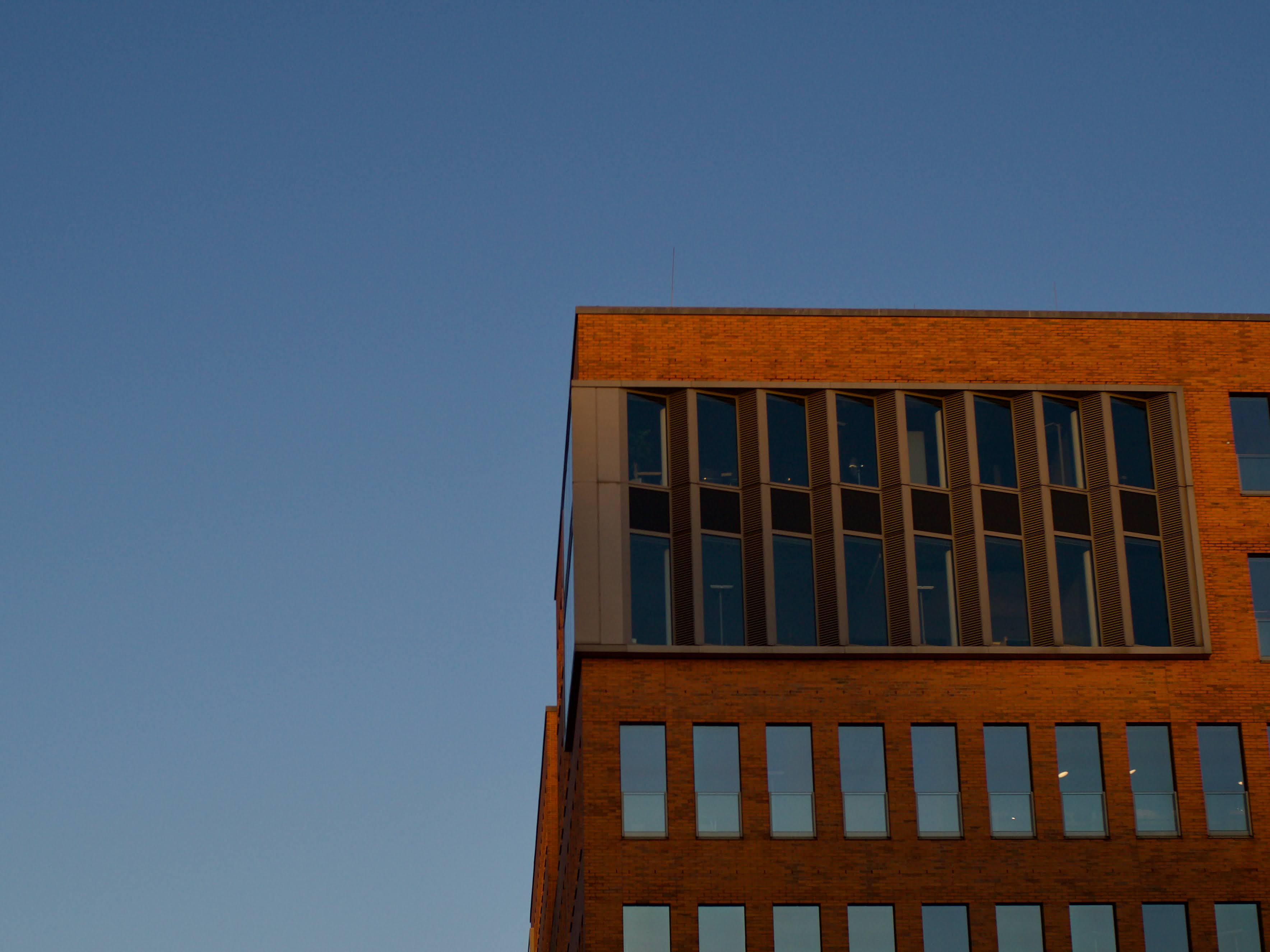Photo 5 of 117